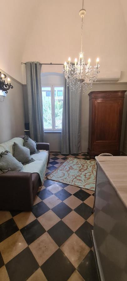 דירות Casa Di Paola Via Napoli בארי מראה חיצוני תמונה